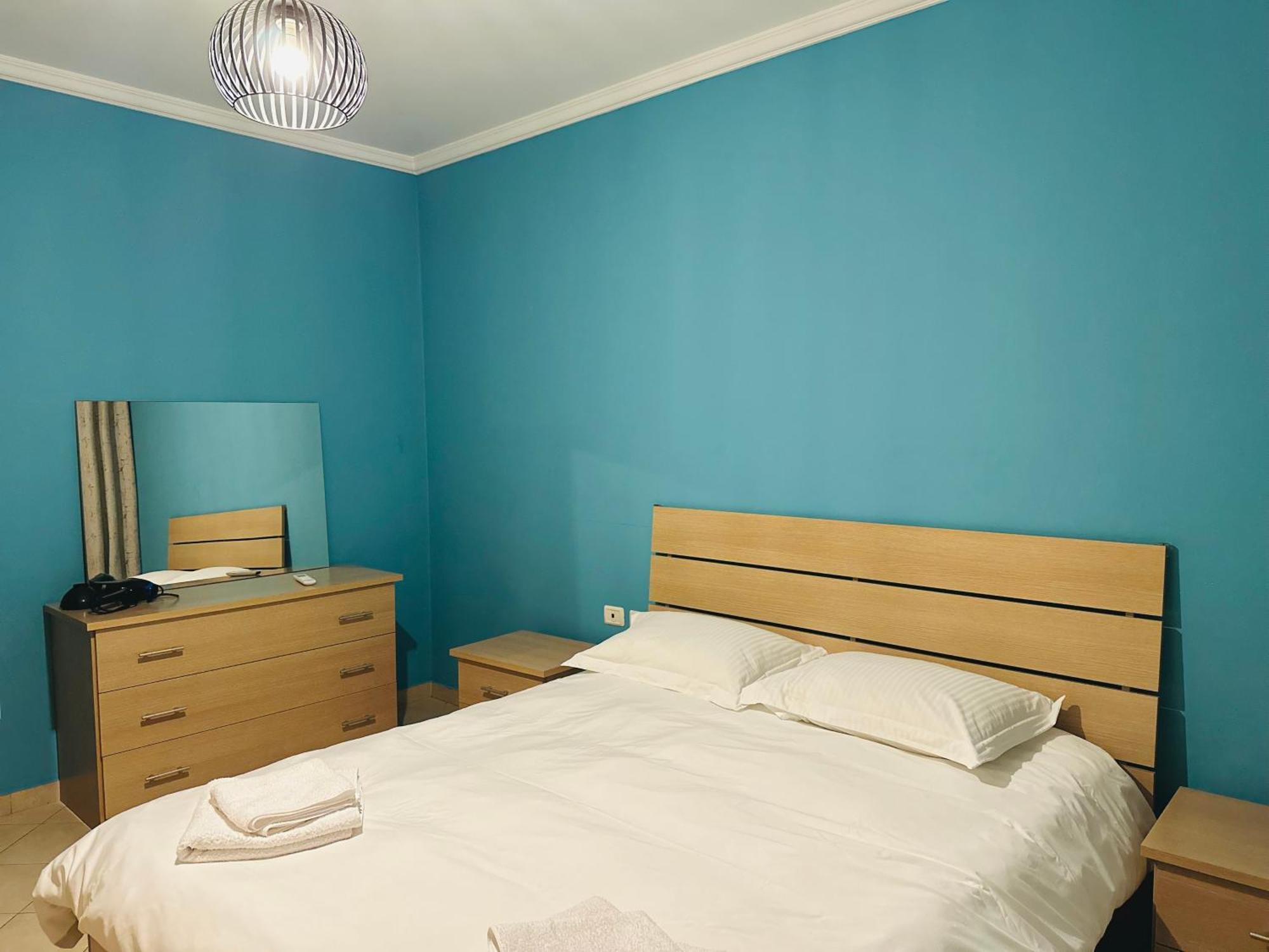 Quiet & Spacious City Center Apartment - 4 Min Walk Tirana Exterior photo